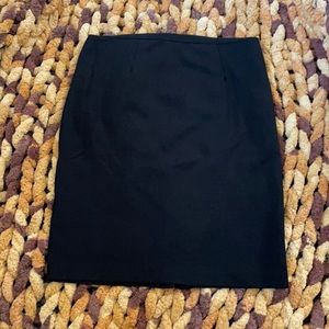 Black Knee Length Skirt Size 4